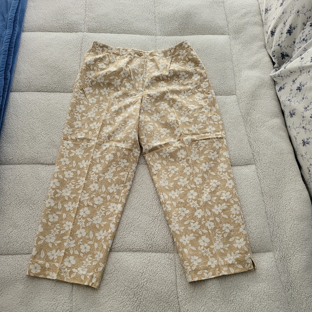 Liz Claiborne capris, size 12, tan with white floral pattern